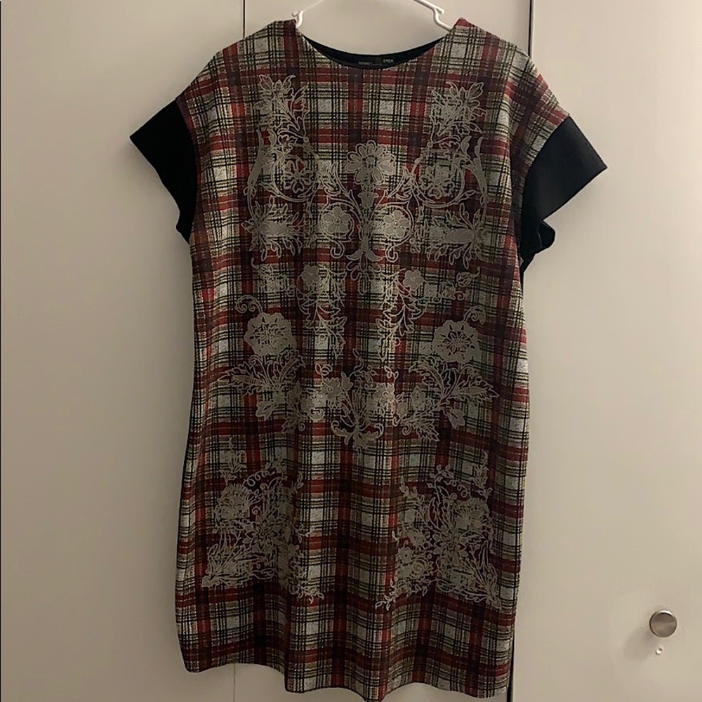 ZARA Plaid Flower Embroidery Print Dress